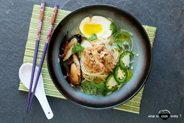 Crabs and mussels ramen with truffle broth (4 servings)