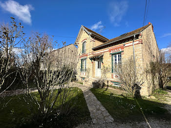 maison à Saint-Pierre-lès-Nemours (77)