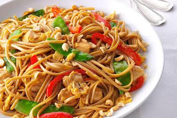 Thai Chicken Linguine