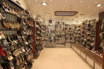 Kala Niketan Chapal Store photo 