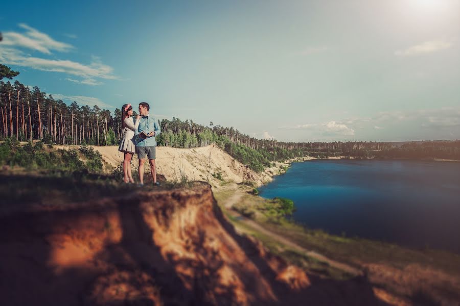 Photographe de mariage Rustam Mullagaliev (89050383257). Photo du 7 juillet 2014