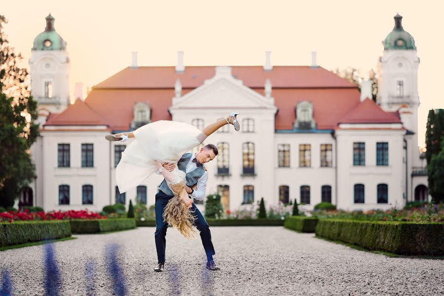 Fotógrafo de bodas Paweł Tusiński (artiso). Foto del 23 de febrero 2023