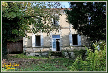 maison à Chalais (16)