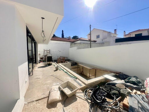 Maison avec piscine et terrasse 3