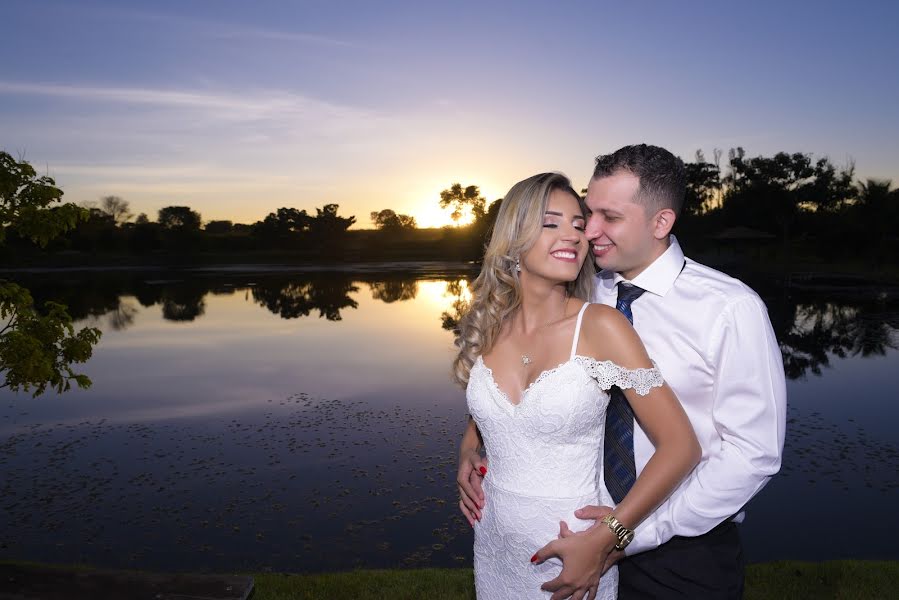 Fotografo di matrimoni Leandro Markiss (leandromarkiss25). Foto del 15 giugno 2019