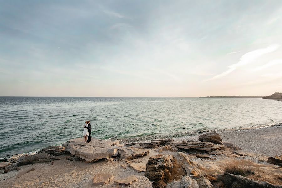 Fotografo di matrimoni Denis Loktev (denl). Foto del 9 febbraio 2020