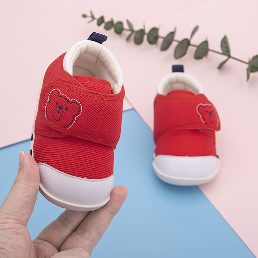 Title 5, Soft soled toddler shoes for comfort and natura...