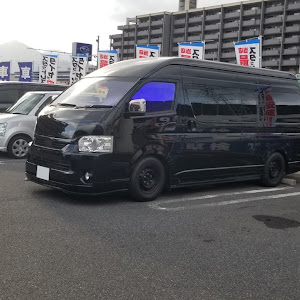 ハイエース スーパーロング