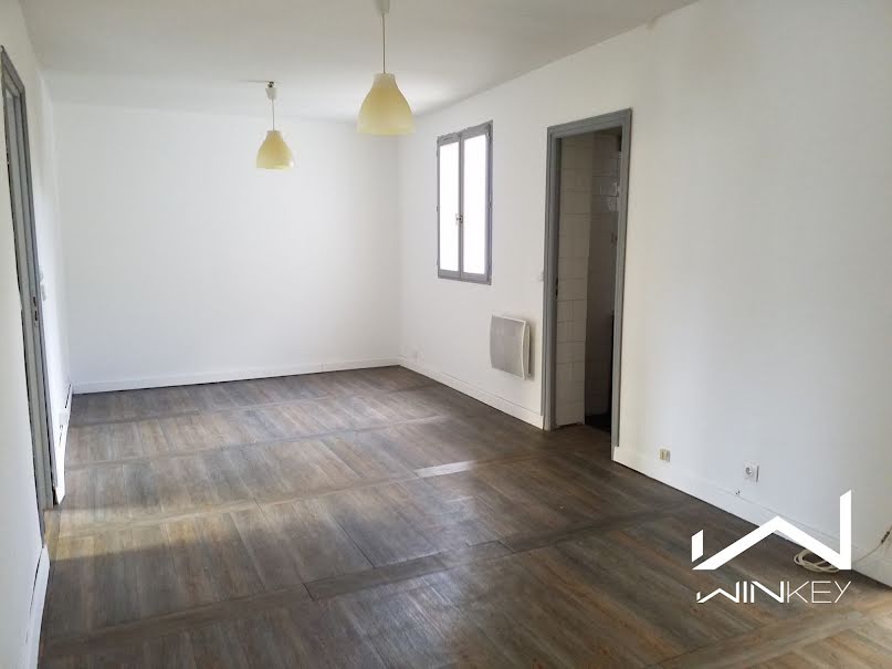 Vente appartement 4 pièces 96 m² à Saint-Denis (93200), 280 000 €