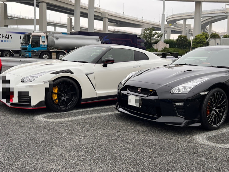 NISSAN GT-Rのスガスペック・夏の終わり・秋の気配・関東圏のカー活を盛り上げ隊・Rと共に生きるに関するカスタム事例の投稿画像3枚目