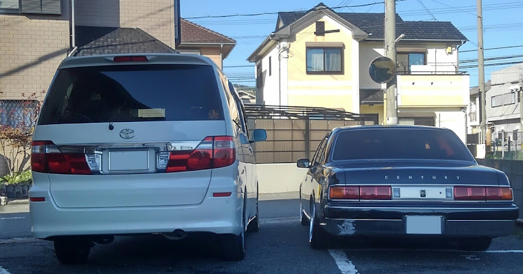センチュリーの洗車・センチュリーとアルファードに関するカスタム事例の投稿画像3枚目