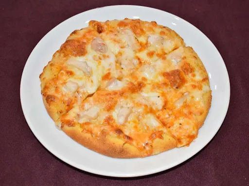 Cheese And Barbeque Chicken Pizza