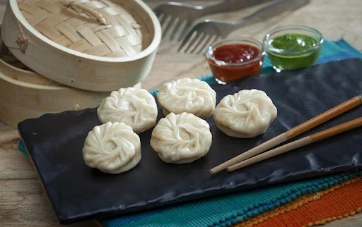 Veg Steamed Momos