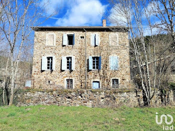 maison à Saint-Pierre-sur-Doux (07)