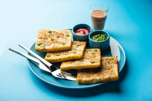 Chai With Bread Omellete