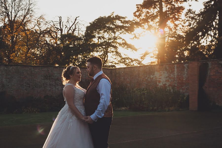 Wedding photographer Jess Yarwood (jessyarwoodphoto). Photo of 7 April 2020