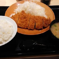 吉豚屋 Katsuya かつや
