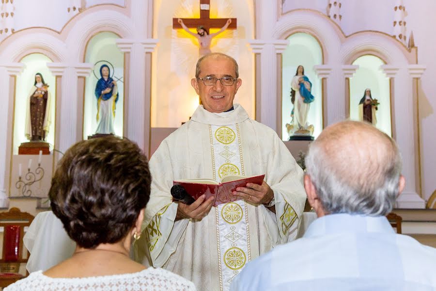 Kāzu fotogrāfs Bruno Nasca (brunonasca). Fotogrāfija: 23. marts 2019