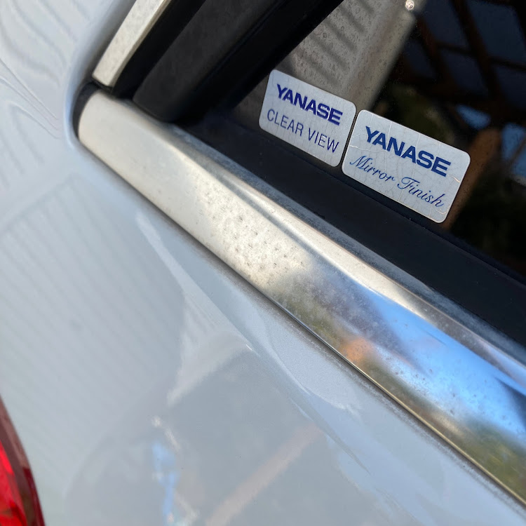 Eクラス ステーションワゴンのE350 BLUETEC・洗車・アルマイトメッキ・2月もよろしくお願いしますに関するカスタム事例の投稿画像2枚目