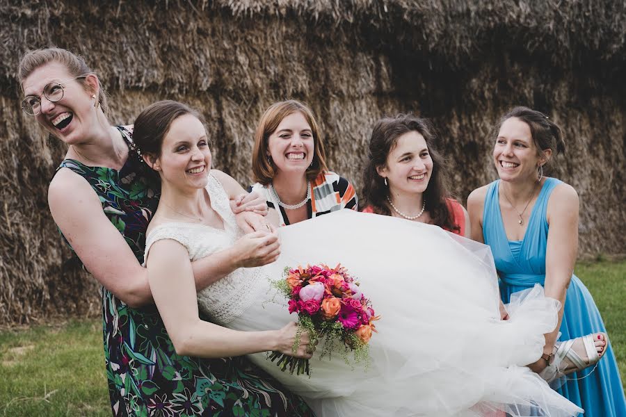 Fotografo di matrimoni Louison Jacoby (jacobylou). Foto del 6 agosto 2022