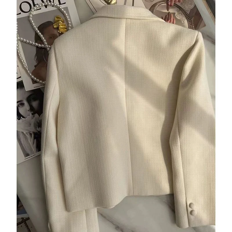 Title 4, Casual en High-End Pak Ervaar Comfort en Stijl ...