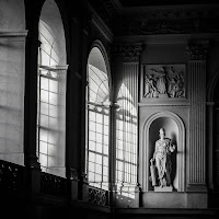 Luce di Palazzo Reale di Leti77