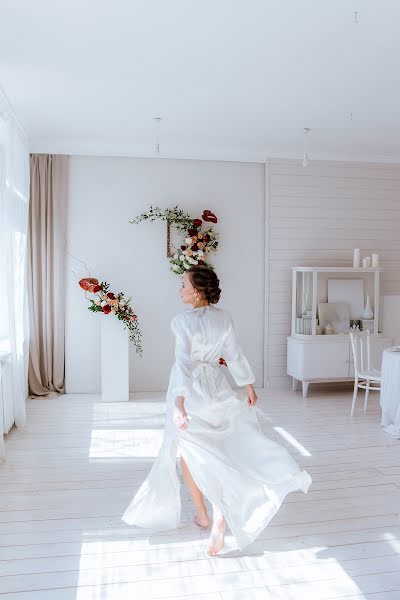 Wedding photographer Eva Zhuykova (evazhuykova). Photo of 10 May 2019