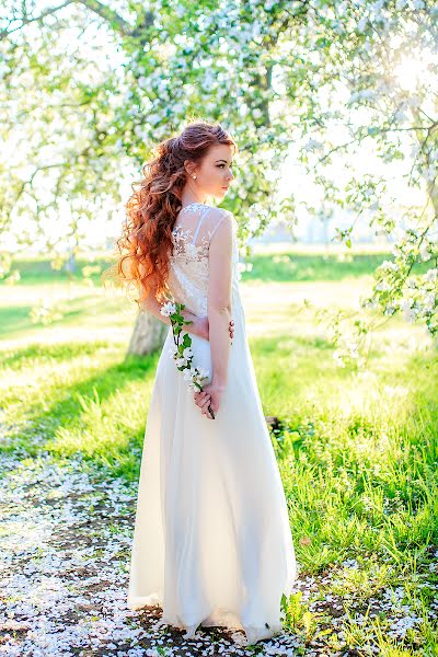 Wedding photographer Darya Carikova (tsarikova). Photo of 22 June 2017