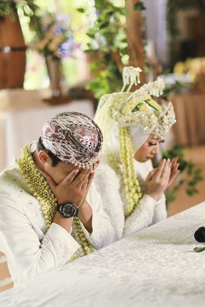 Bröllopsfotograf Gema Ganeswara (zealphoto). Foto av 6 december 2019