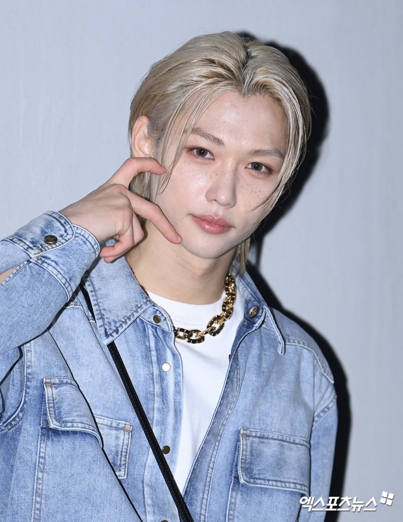 8 Unedited Moments Of Stray Kids' Felix At The Louis Vuitton Show