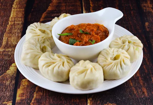 Veg Steamed Momos [5 Pieces]