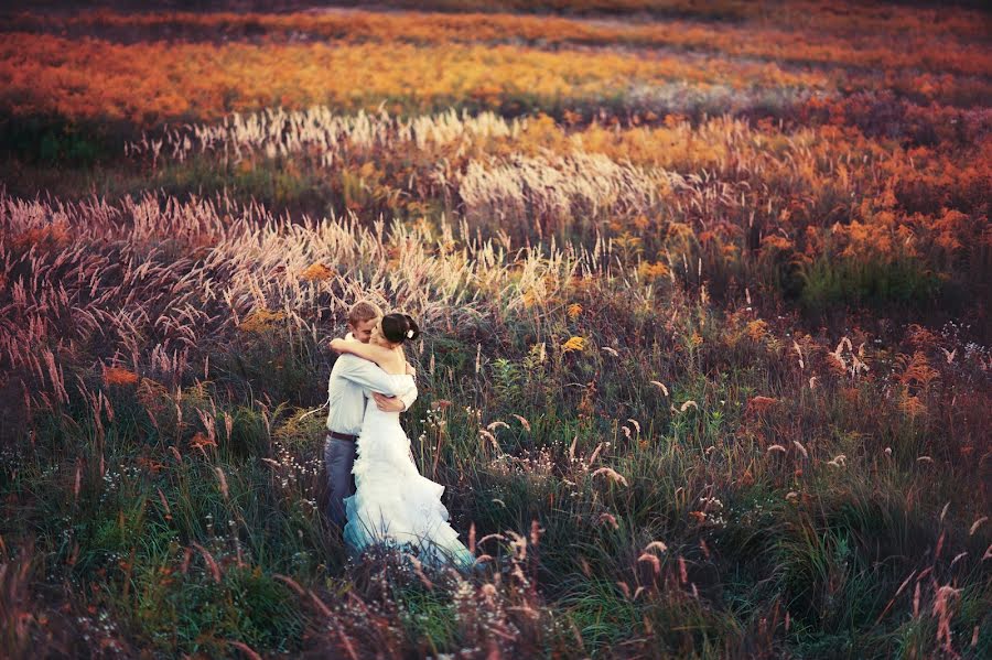 Fotógrafo de casamento Roman Isakov (isakovroman). Foto de 23 de maio 2015