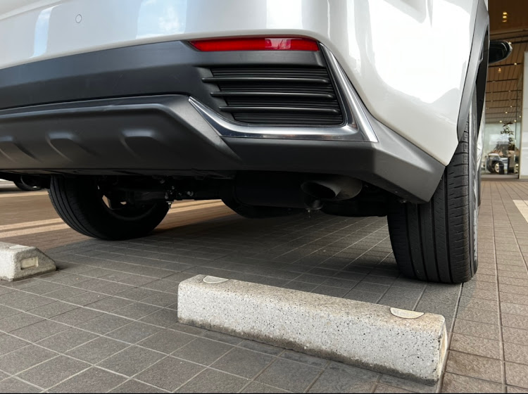 NXのLEXUS・NX300 Ver.L・売ります・CPO・ディーラー車に関するカスタム事例の投稿画像9枚目