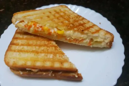 Grilled Cheese Corn N Peas Sandwich [2 Pieces]