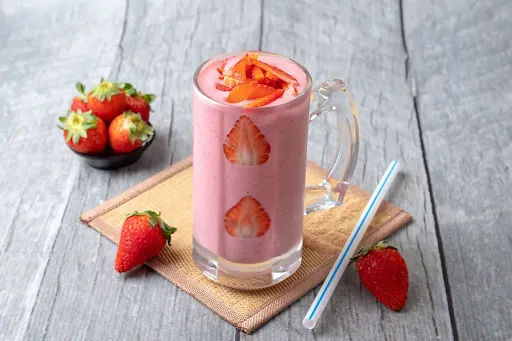 Strawberry Malai Milkshake