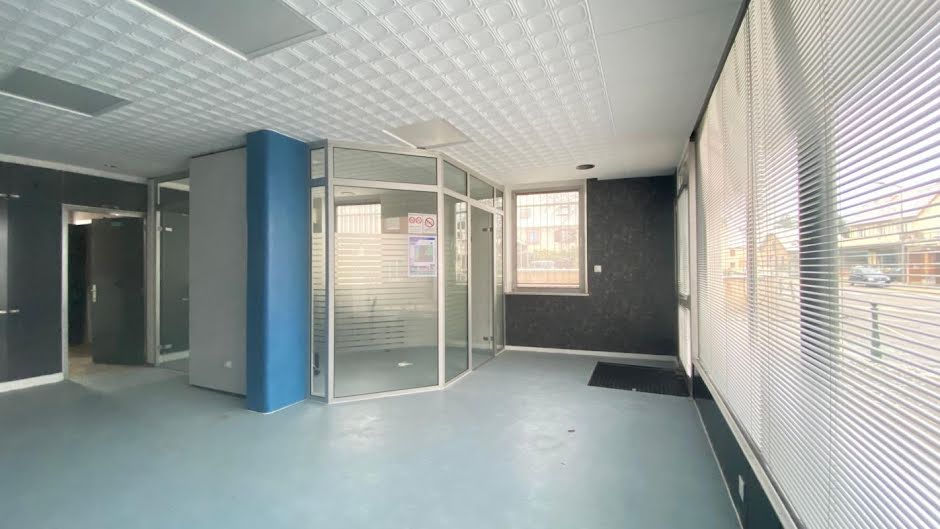 Location  locaux professionnels  80 m² à Reichstett (67116), 1 130 €