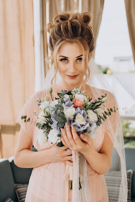 Весільний фотограф Антонина Мешкова (theperfect). Фотографія від 9 квітня 2020