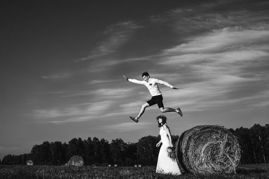 Fotógrafo de casamento Yuriy Sushkov (hors). Foto de 14 de julho 2016