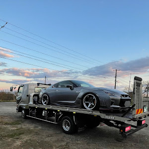 NISSAN GT-R R35