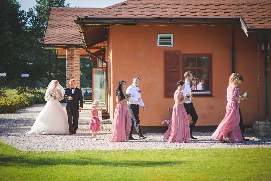 Wedding photographer Vyacheslav Luchnenkov (lucnenkov). Photo of 7 November 2014