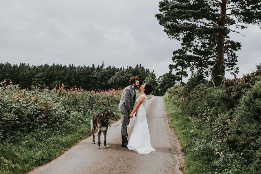 Photographe de mariage Zoe Emilie (zoeemiliephoto). Photo du 20 avril 2023