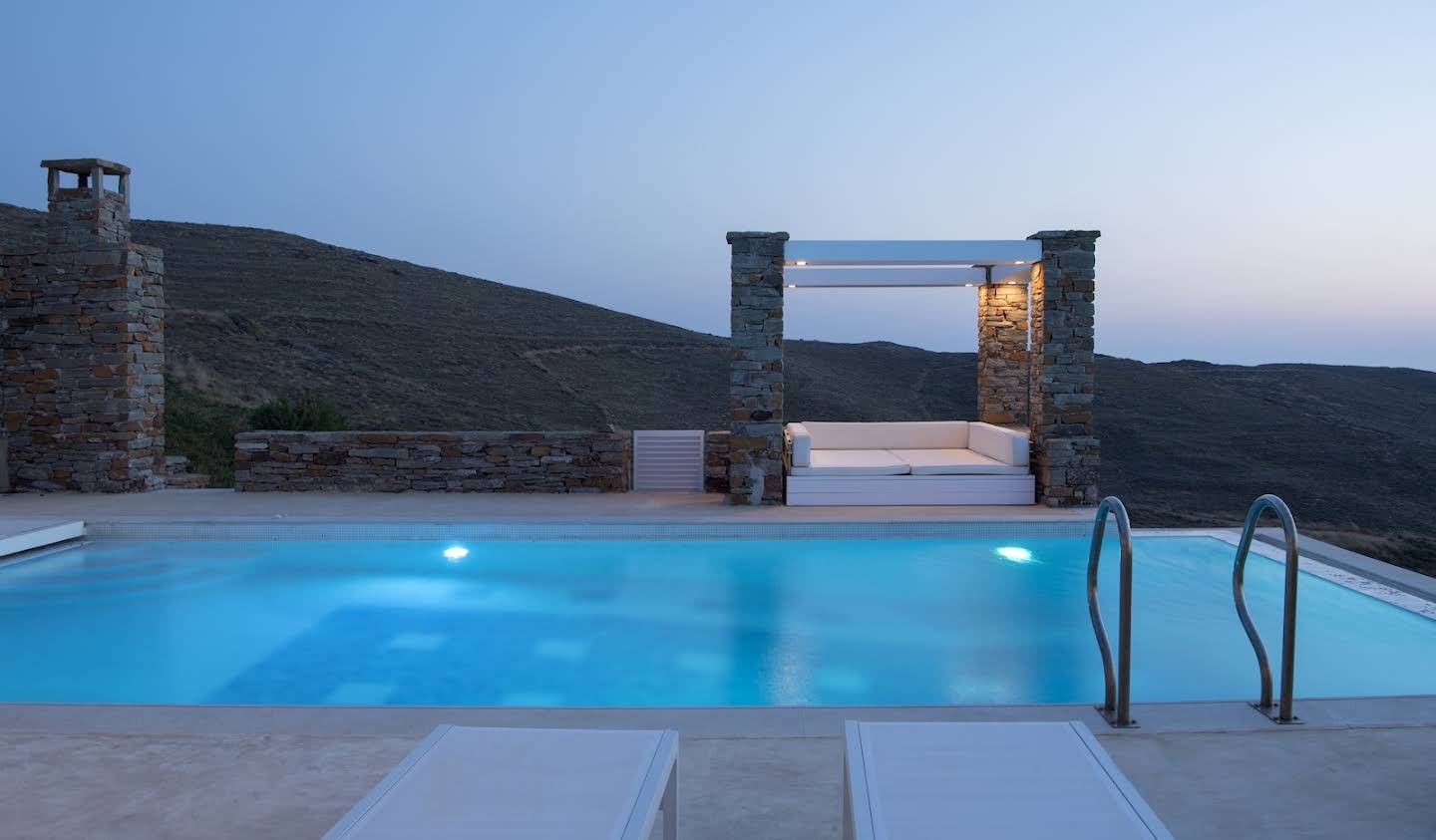 Villa with terrace Kea