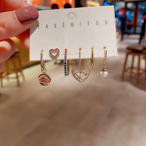 Title 5, Luxurious 6-piece Korean earring set. Elevate y...