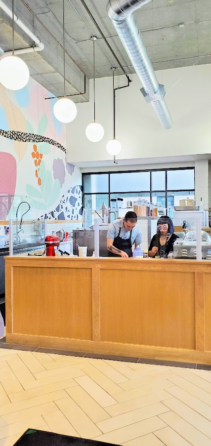 Little Bean PDX is based entirely on the non-dairy, gluten-free, soy-free, nut-free, non-GMO, sustainably-produced, environmentally-friendly chickpea. They offer ice cream as well as excellent toasts and other baked goods, most of which are vegan