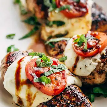 pakke violinist Habitat 10 Best Buffalo Mozzarella Cheese Recipes | Yummly