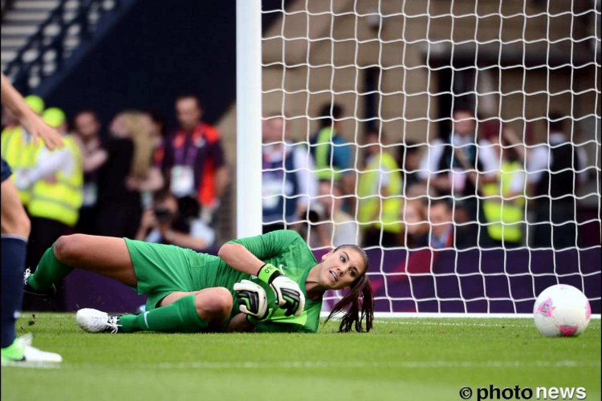 Knappe keepster pakt strafschop en zet zo USA op weg naar titel