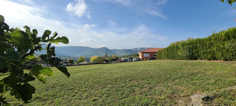 Vente terrain  1701 m² à Millau (12100), 186 100 €