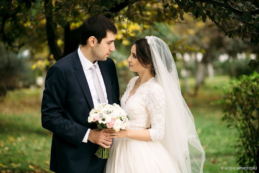 Wedding photographer Alisheykh Shakhmedov (alisheihphoto). Photo of 21 December 2014