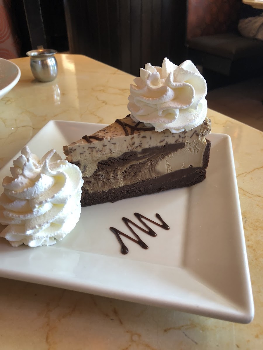 GF Coffee & Cream Cheesecake