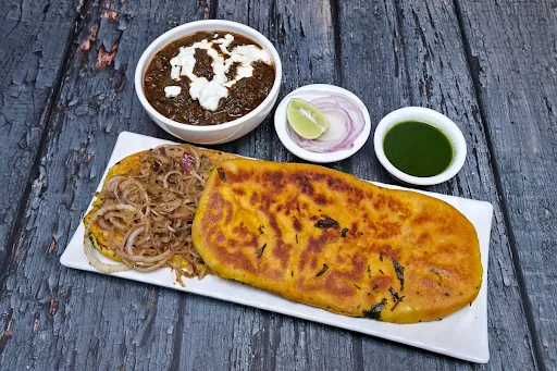 Special Hyderabadi Onion Masala Kulcha